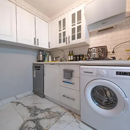 Apartment Taksim Istiklalin Kalbinde Sessiz Konforlu *