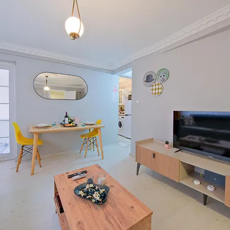 Taksim Istiklalin Kalbinde Konforlu Netflix Wifi *