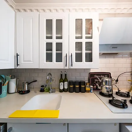 Taksim Istiklalin Kalbinde Sessiz Konforlu Apartment Istanbul
