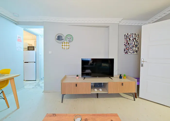 Taksim Istiklalin Kalbinde Konforlu Netflix Wifi *